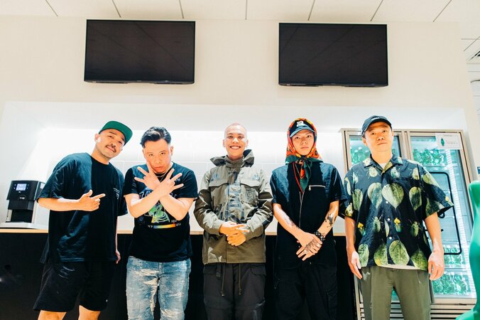 DJ Hazime&DJ Watarai feat.SIMON,week dudus&Young Dalu「我々は曲を作るなりパーティーを開けるなりして ”とにかく頑張って生きていこう”しかない」参加MCらとともに胸中を語る 13枚目