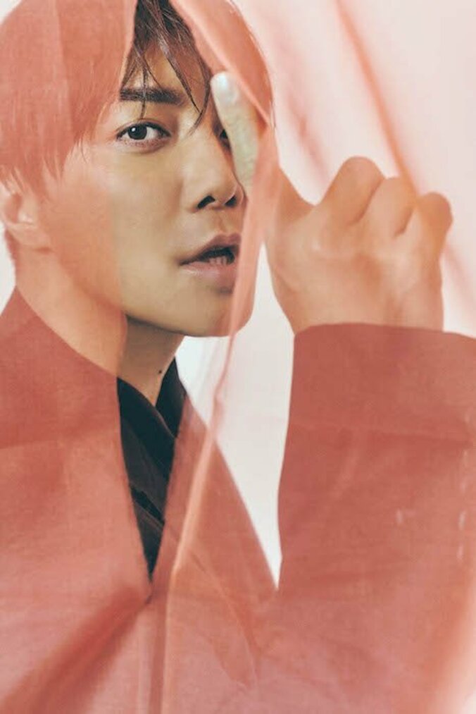 【写真・画像】成宮寛貴「リスタートではなくリボーン」8年ぶり俳優復帰の心境を告白「舞台で復帰すればよかった…という弱音も（笑）」　1枚目