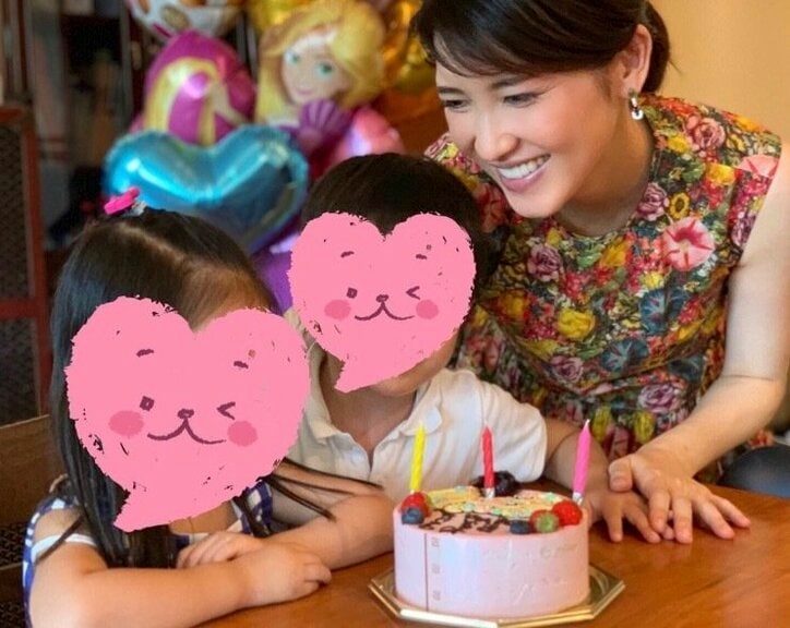 友利新、娘の3歳誕生日をお祝い「おチビが生まれても頼もしい助っ人になってくれそう」