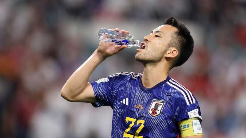 多忙を極めた吉田麻也 15日にシャルケ再合流へ 週末の親善試合は Qoly Fifa ワールドカップ 22 完全ガイド By Abema 多忙を極めた吉田麻也 15日にシャルケ再合流へ 週末の親善試合は Qoly Fifa ワールドカップ 22 完全ガイド By Abema