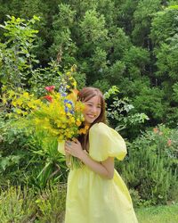 新木優子、『non-no』卒業オフショットを公開 「スマイルだいすき」「お姫様のよう」と反響