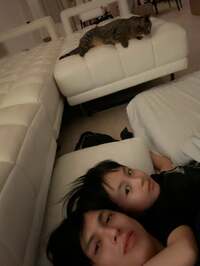 アレクサンダー『リビングで寝たがるカゲトラ❤️』