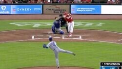 ハメられた…！山本由伸の幻惑投球に“混乱”「反則レベル」「釣られた」 “浮き上がるストレート”にマン振り三振「これは振ってしまう」