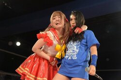 「悔しさを昇華できる職業がプロレスラーだろ」伊藤麻希、タッグパートナーに才木玲佳を指名！