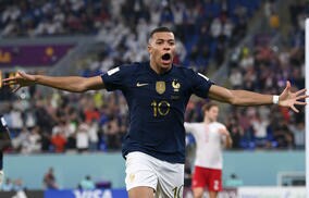 デンマーク戦で圧巻2Gのムバッペ、対戦相手もため息交じりに称賛　「世界で最も優れた選手の一人」