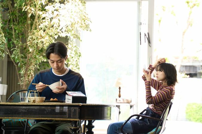 「推しは、唯一無二の尊い存在なの！」嘆く武田梨奈に加藤小夏が…「爽健美茶」のドラマ『君が好き.mp4』第2話がABEMAで放送 3枚目
