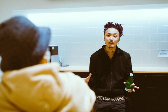 Young zetton「ステレオタイプなイメージを壊して、もっと自由に。」ジャンルに縛られない自由な感性 3枚目