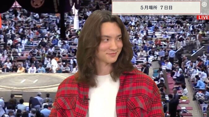 【写真・画像】「顔ちっちゃ！」身長190センチ・元横綱の孫でメンノン専属モデル 驚異のスタイルに元若乃花が驚き「大きいね！入門しよう！」　1枚目