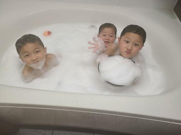  小原正子、初めての泡風呂に大興奮だった子ども達「めちゃくちゃ喜んでました！」 