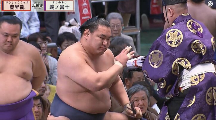 豊昇龍は辛くも3連勝