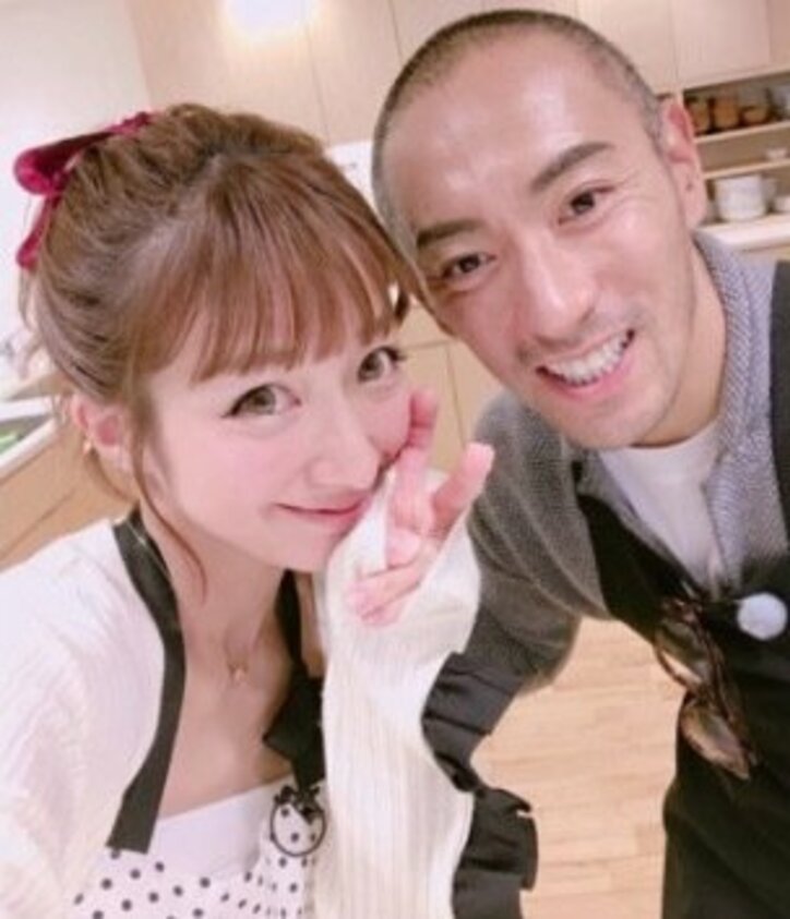 辻希美、稲垣吾郎＆海老蔵とアメブロガー3ショット披露　キャラ弁調理風景に反響