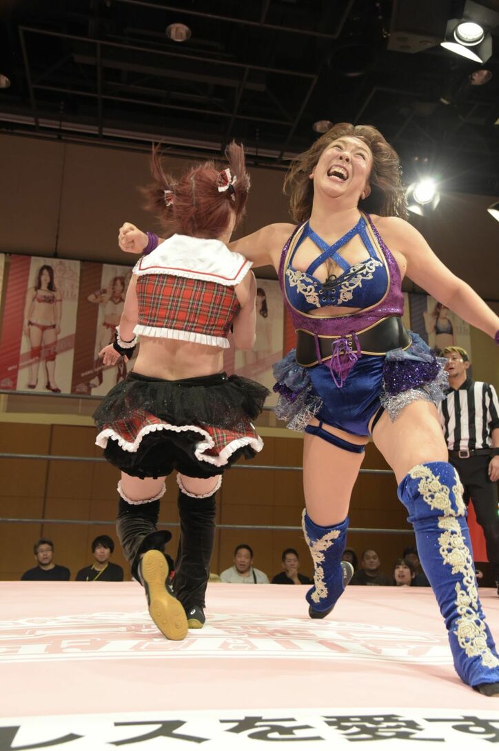 学校でいじめ、うつ病、アイドルをクビ… 伊藤麻希、“人生のリング”で万感のベルト奪取