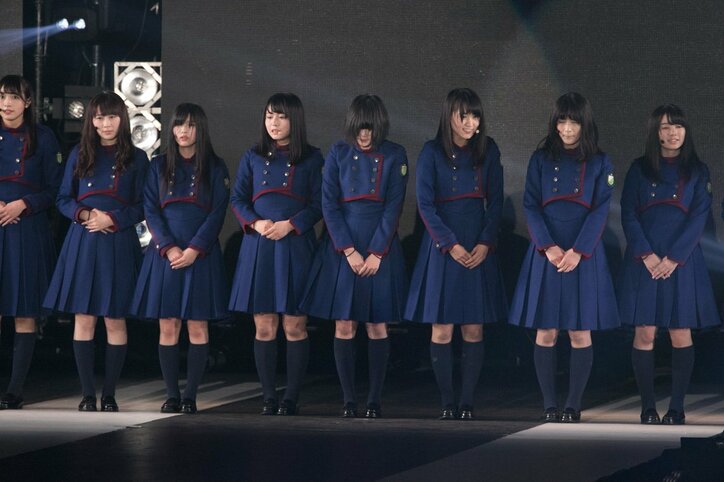【画像集】欅坂46がガールズアワードに登場、平手・梨加・理佐・小林・土生はランウェイも
