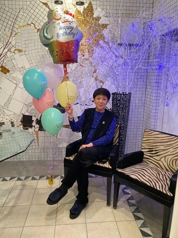 美川憲一、神田うのの自宅で友人の誕生日をお祝い「幸せそうだったわよ~」