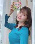 上坂すみれ、アニメ「長瀞さん」主題歌「EASY LOVE」発売告知ショットに「超かわいい」と絶賛の声