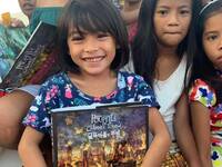 西野亮廣『フィリピンの子供達にX´masプレゼントを贈る byキンコン西野』