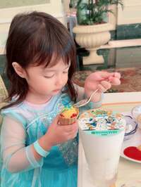 川崎希『ディズニーランドホテルのビュッフェ♡』