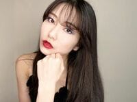 「色気ハンパない」「めちゃくちゃ綺麗」横山由依のチャイボーグメイクにファン悶絶