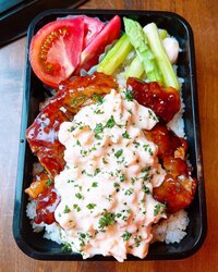 みきママ『冷凍肉からのチキン南蛮弁当です！！』