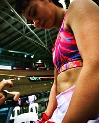 太田りゆ、W杯前の“あんまり見せたことない”腹筋ショットに「凄い！」と称賛続々／ガールズケイリン