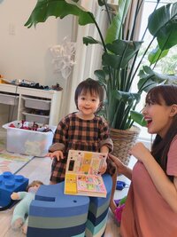 アレクサンダー『目がぱっちりすぎて、、、　人形みたいだな』