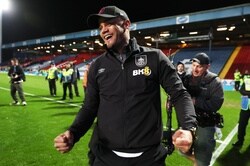 2部優勝のバーンリー、コンパニ監督との契約を延長！　新契約は2028年まで