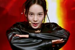 「最初が重要な曲」歌い出しから衝撃！LE SSERAFIMの難曲を堂々歌いこなした17歳練習生、初ステージで満点獲得「すごく研究している」