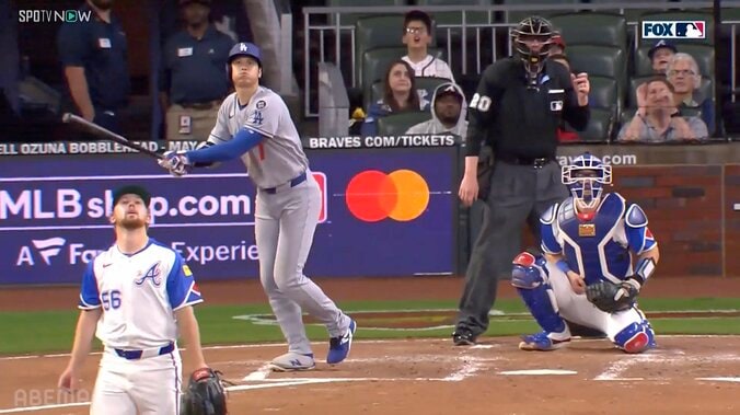 【写真・画像】佐々木朗希の豪速球に大砲オズナが憮然 155キロ「火の玉ストレート」で“微動だにせず”…圧巻奪三振の瞬間　1枚目