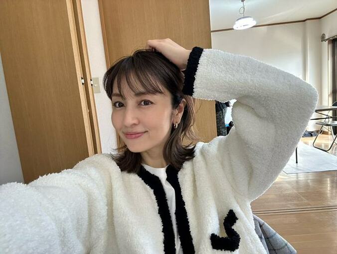  矢田亜希子、ドラマで着用した衣装を買い取ったことを報告「ルームウェアが可愛くて」  1枚目