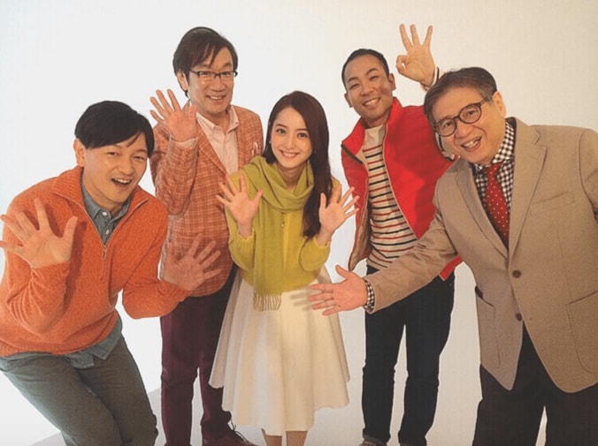 佐々木希の新CMが話題　「日本で１番カワイイお天気お姉さん」　 2枚目