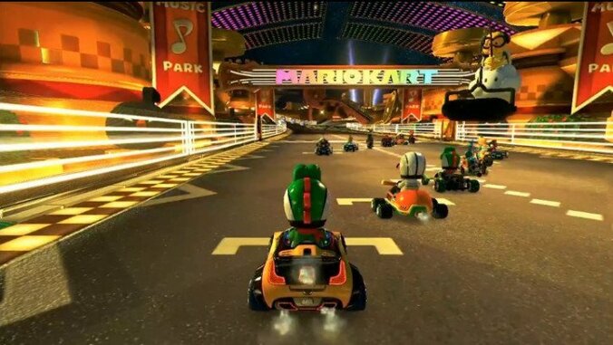 普段会わない親戚や友達と集まって会話に困った時、うまいことやり過ごす方法 1枚目