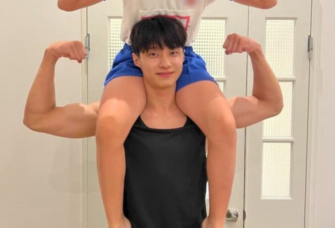 20人に告白されたイケメン高校生、8人兄弟で両親が離婚し妹や弟たちのお弁当作りも担当