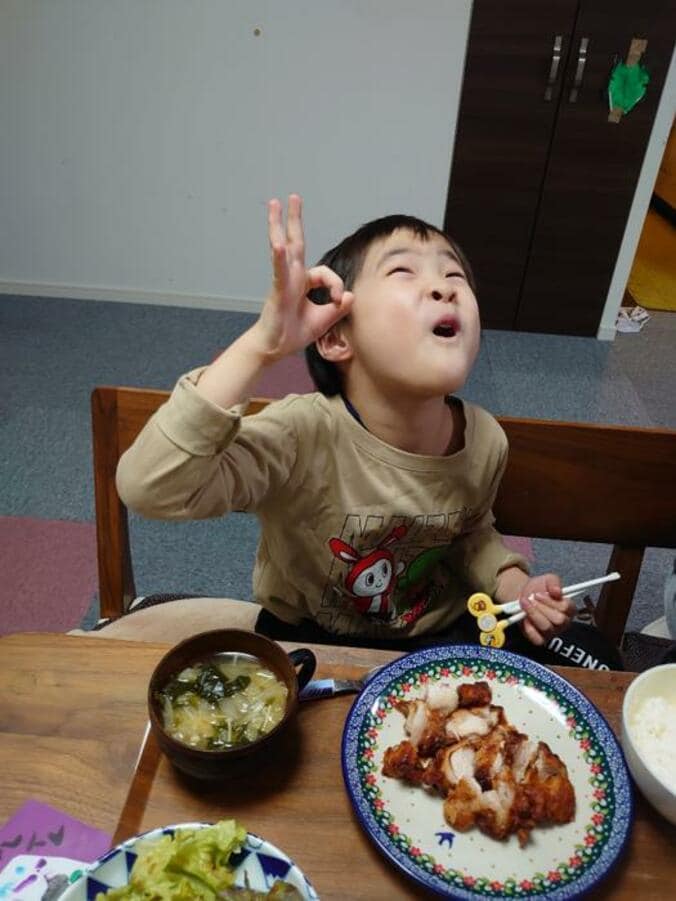  山田花子、次男が毎日おかわりしてくれる料理「喜びの顔が見れて嬉しい」  1枚目