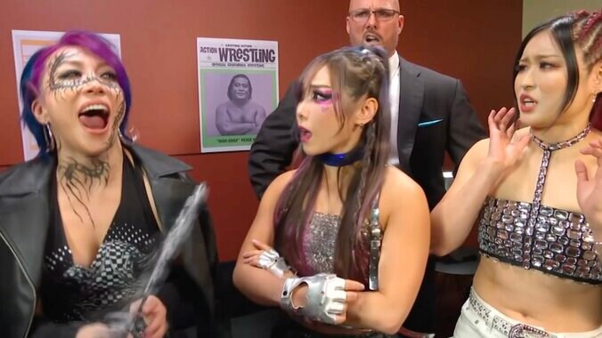 突如試合に“駆り出された”カイリ（写真中央）は困惑