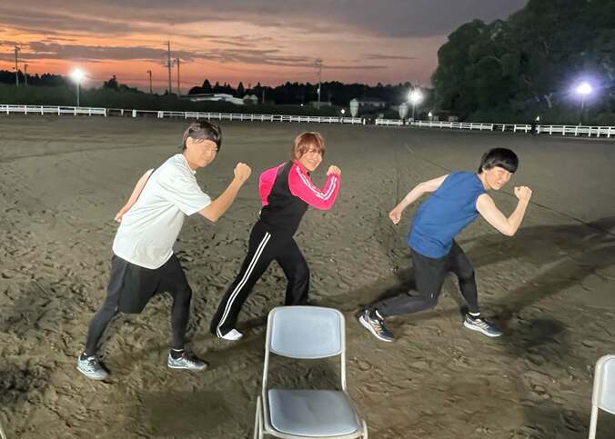 畠中祐がまさかの馬に圧勝「勝っちゃった…」予想外の展開に世界トレンド2位、ギネス世界記録も『声優28時間テレビ』2日目レポート 5枚目