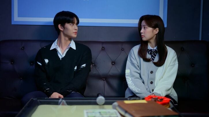 元Wanna OneのCIXメンバー ペ・ジニョン、ヒロインへの思いをついに告白！「突然来た」「神回！」『@アカウントを削除しました』第17＆18話