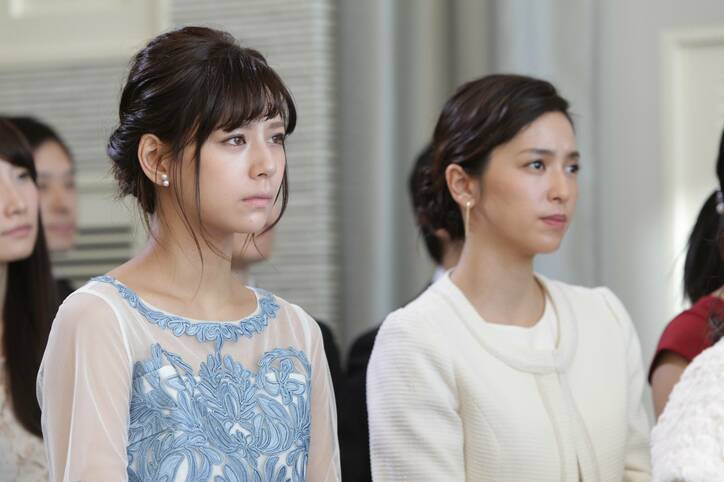 今すぐマネたい! 『あすこん』西内まりやの“後れ毛アップヘア”