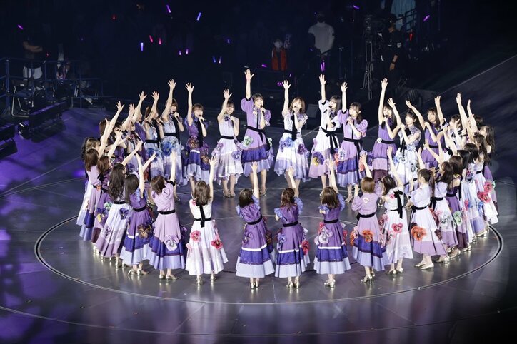 乃木坂46高山一実、10年間のアイドル人生に幕 涙と笑顔でファンに感謝「みなさんは幸せを作る天才です」