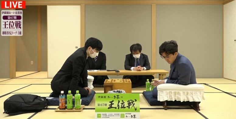 譲れぬ一戦！伊藤匠二冠と藤本渚七段が激突 王位リーグ白組PO1回戦！大注目の一戦は三間飛車の出だしに