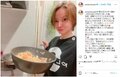 鈴木亜美、子育てに奮闘する料理中ショットを披露しファンから「尊敬しています」と反響続々