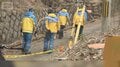 11歳男児不明で大規模捜索　自宅近くの山中を10時間以上　警察「発表できるものない」