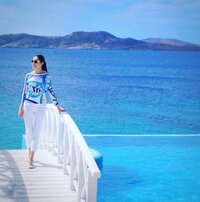 AHN MIKA『旅を回顧するシリーズ~ギリシャ・ミコノス島』