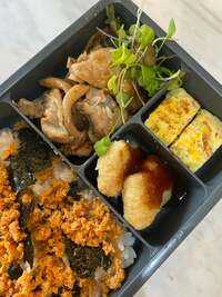 仁香『初めて入れてみたおかずに、、』