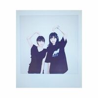 江野沢愛美、「ドラ恋」メンバーとのチェキを公開しファン歓喜「ぬは！可愛」