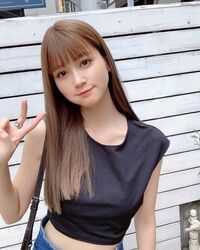 「めっちゃ超可愛すぎる」生見愛瑠、キュートな“ウエストちょい見せショット”にファン歓喜