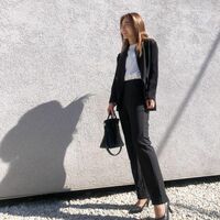 新山千春『春から娘は高校生！！』