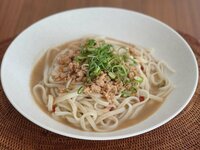 本田朋子『坦々麺風うどん』