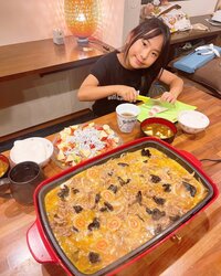 みきママ『ホットプレートで開花丼です!!』