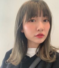 桃『髪おろせる系女子になった…！！』