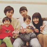 『3人のパパ』山田裕貴&堀井新太&松井愛莉の同窓会写真に反響「天使すぎる」「ほっこり」